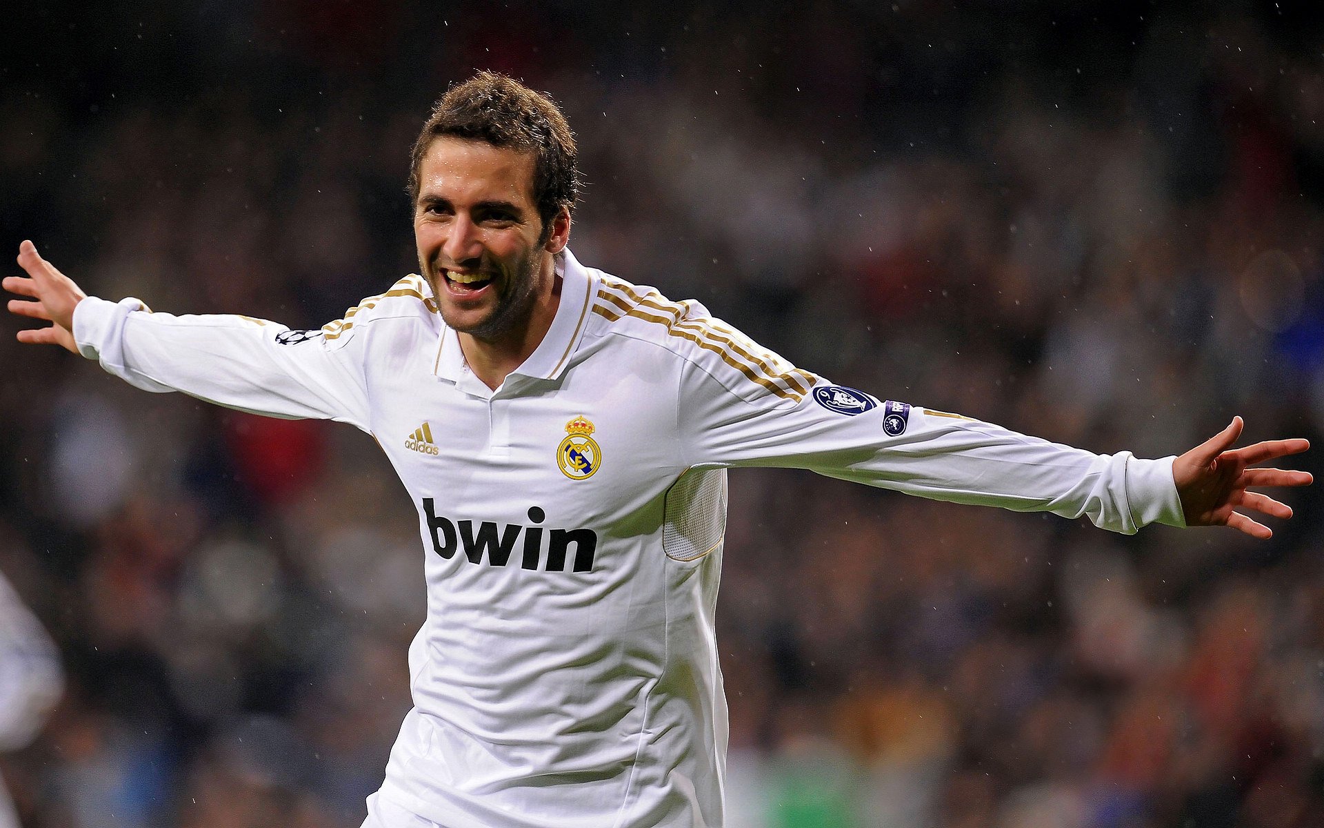 冠军赛门票二级市场炒作被严令整治，冠军杯赛门票